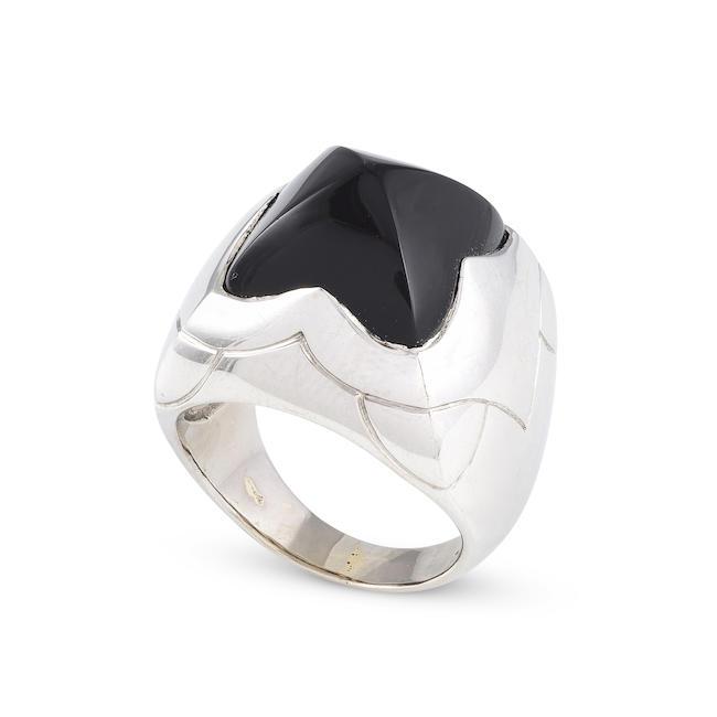 BULGARI: BAGUE "PYRAMIDE" ONYX