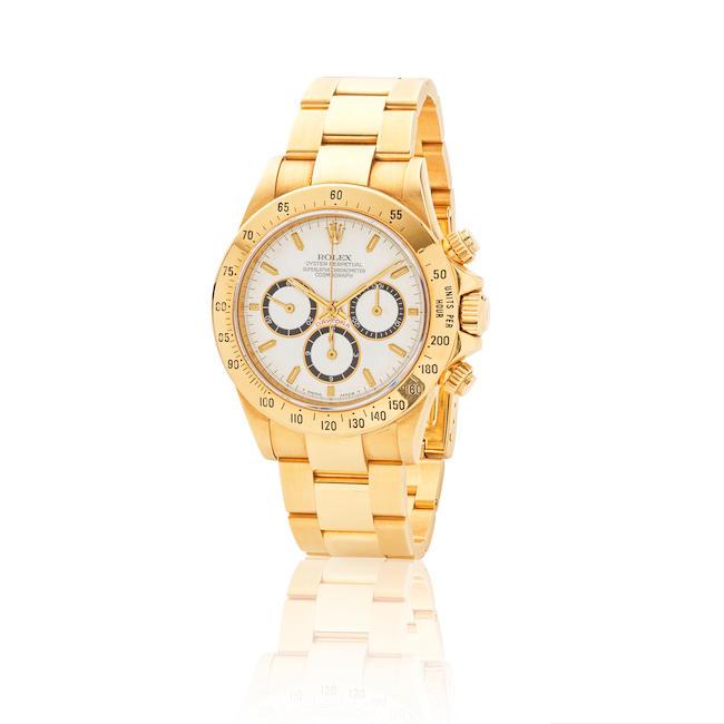 Rolex. An extremely rare and fine unpolished 18K gold automatic chronograph bracelet watch offered by the original owner Rolex. Beau chronographe bracelet en or jaune 18K (750) jamais repoli et proposé à la vente par le propriétaire d'origine mouvement automatique Cosmograph Daytona 'Zenith Inverted 6', 4 lines, Ref: 16528, Circa 1988, purchased 12th June 1989