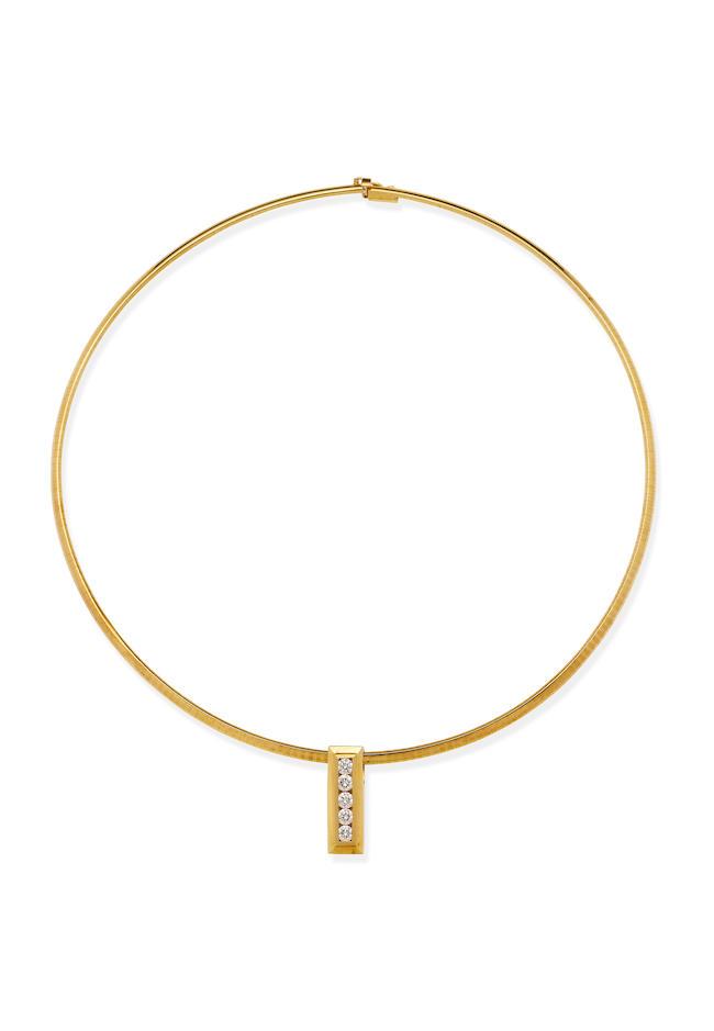 18CT GOLD AND DIAMOND PENDANT NECKLACE